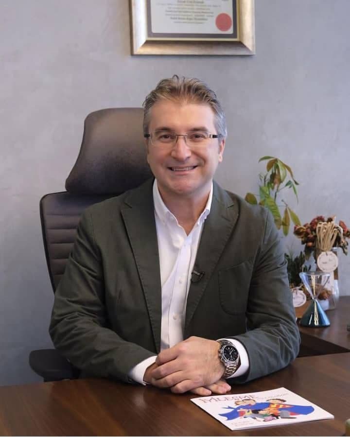 Professional photo of Mr. Shakeel Ahmad